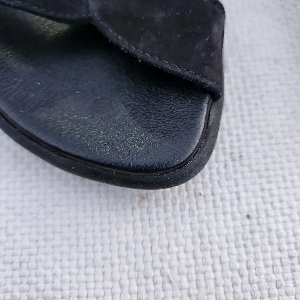 Arche strappy suede comfort sandals black